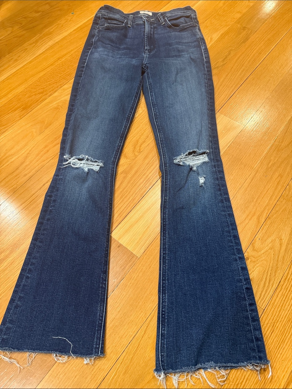 Mother The runaway fray precious heirloom distressed skinny flare jeans size 24.